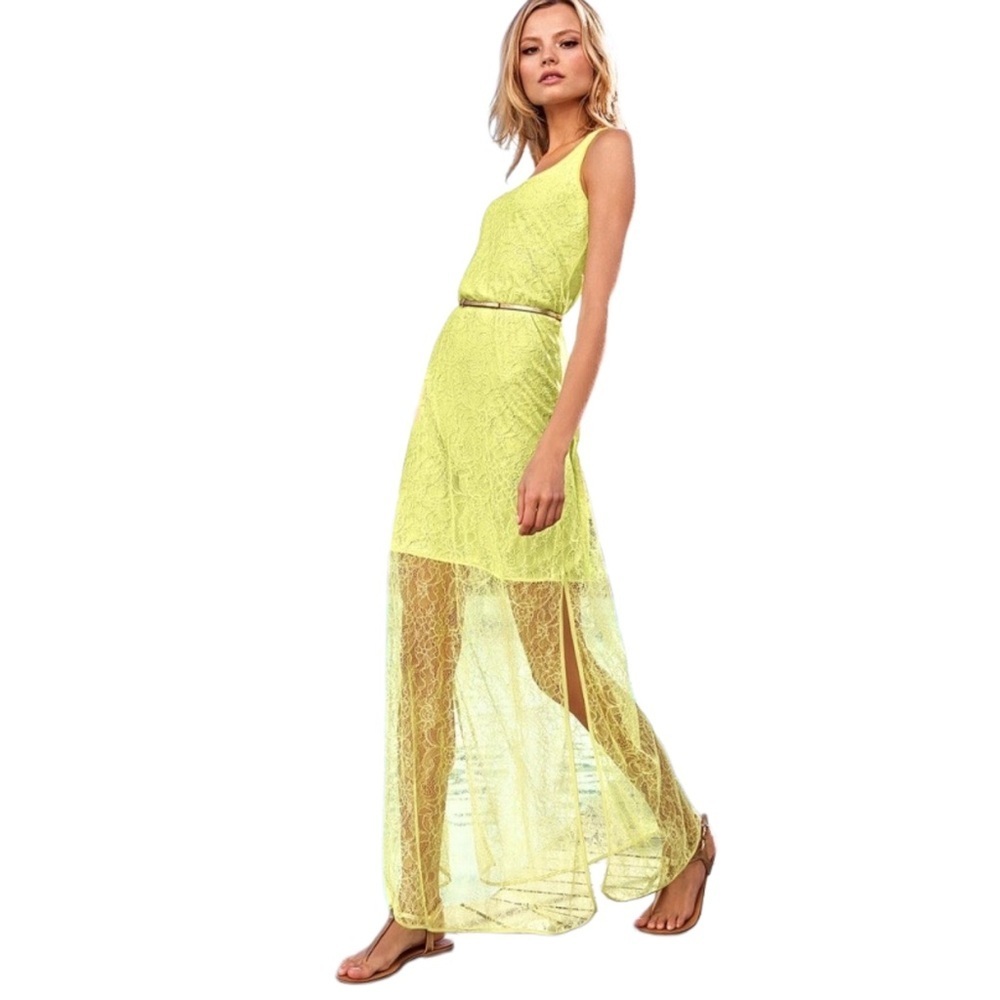 Victoria’s Secret YellowElegant Floral Lace Maxi Dress Size Medium
